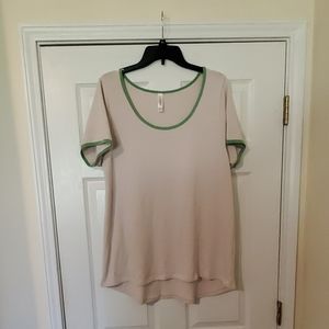 Lularoe Classic T - Size XL